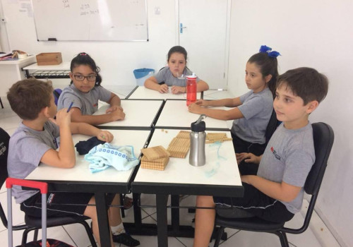 Brincando e aprendendo na aula de Matemática