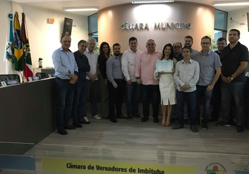 Moção de Congratulação ao Centro Educacional Evolução