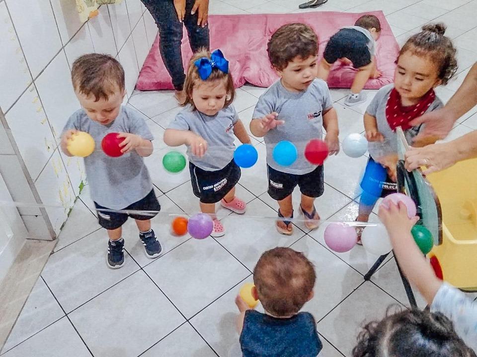 Atividade com bolinhas